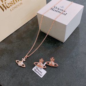 Vivienne Westwood Necklace and earring jewelry The perfect holiday birthday gift